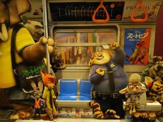 �f��y�Y�[�g�s�A�z